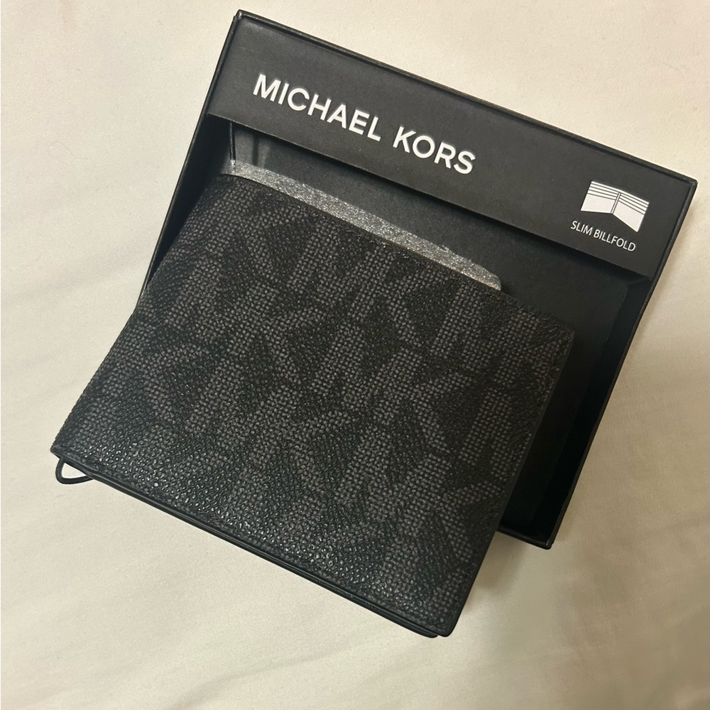Michael Kors Charcoal Monogram Wallet - Picture 3 of 4